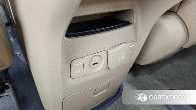 Kia The New Carnival id 4490741 из Кореи 7