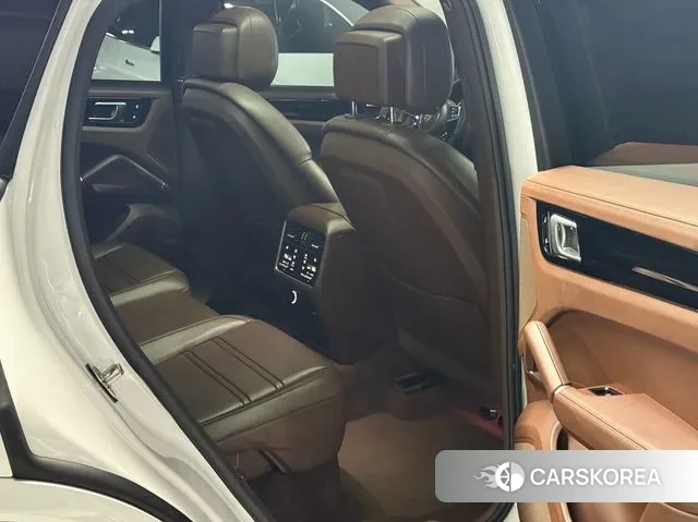 Porsche Cayenne (PO536) id 3192561 из Кореи 7