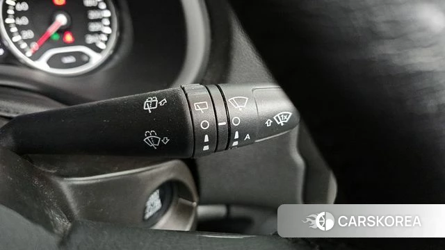 Jeep Renegade id 3955056 из Кореи 7