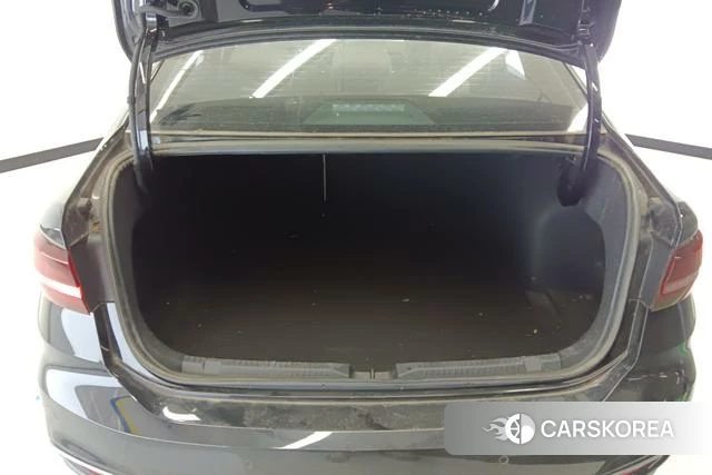 Volkswagen Lavida id 4215102 из Китая 7