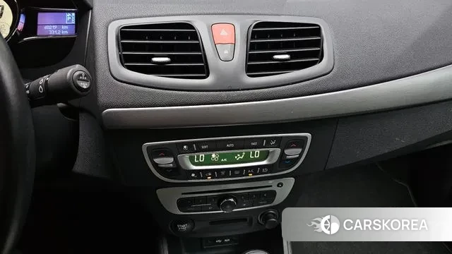 Renault Korea (Samsung) SM3 Z.E. id 2966053 из Кореи 7