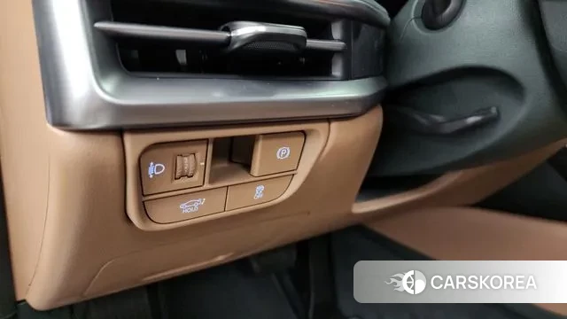 Hyundai Grandeur (GN7) id 3619708 из Кореи 7