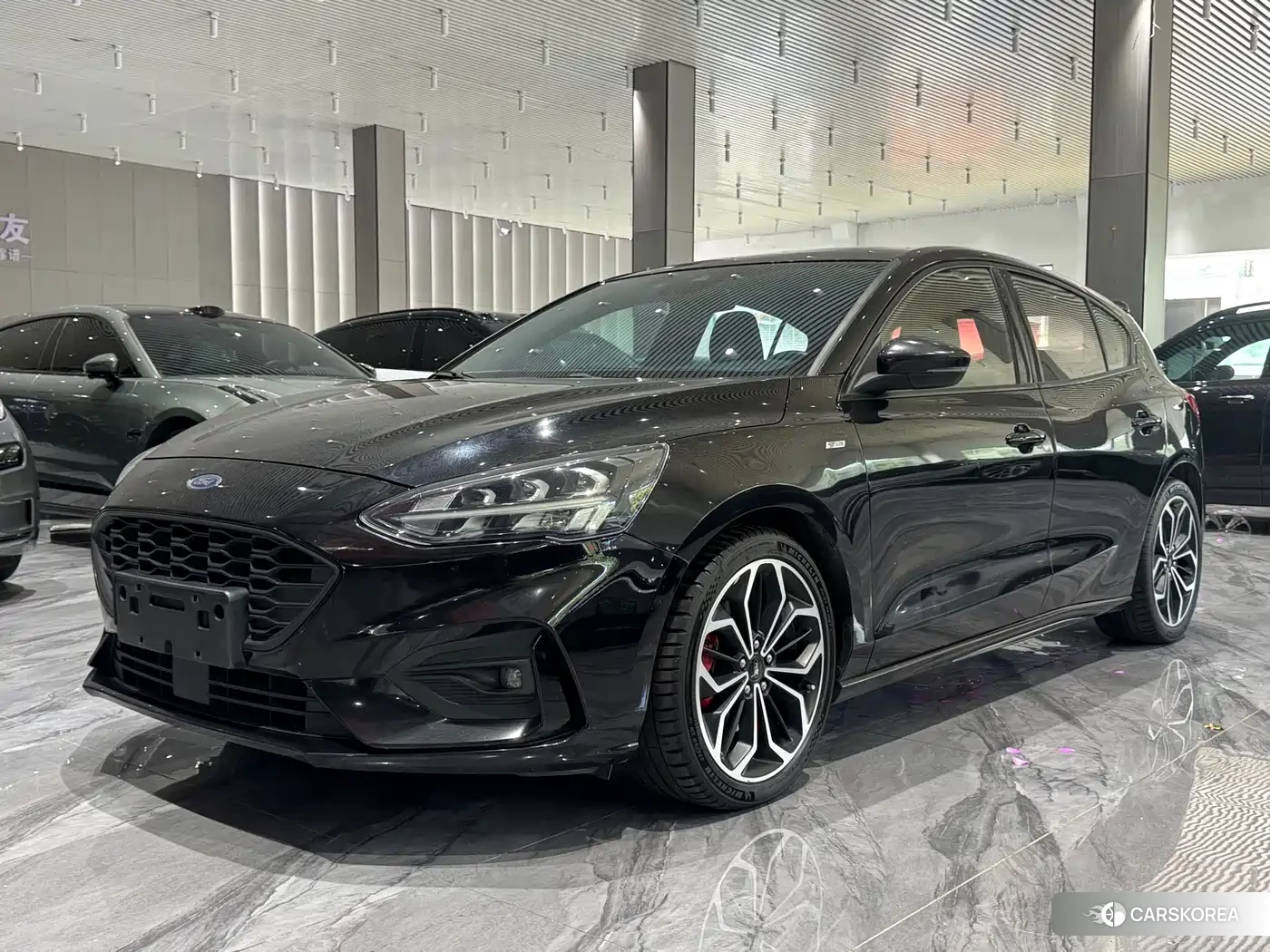 Ford Fox id 4565208 из Китая 7