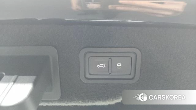 Audi A8 (D5) id 4507070 из Кореи 7