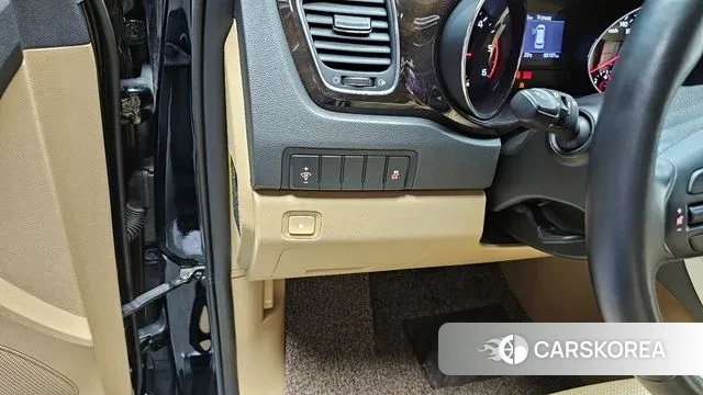 Kia The New Carnival id 2941219 из Кореи 7