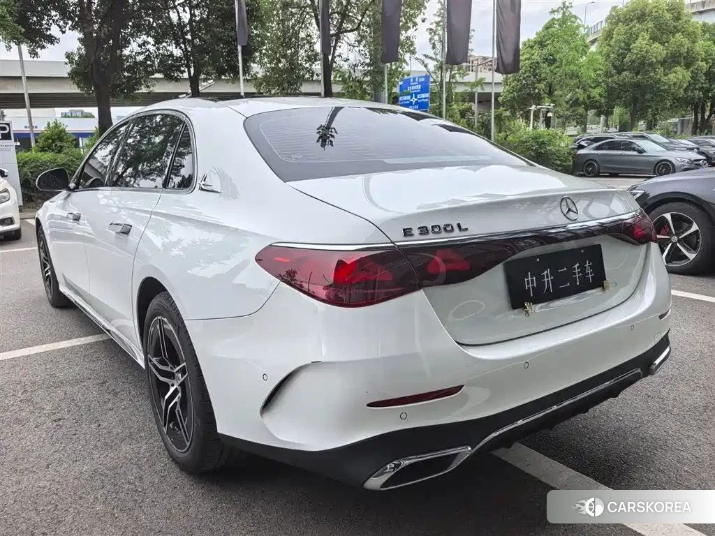 Mercedes-Benz E-Class id 4546272 из Китая 7