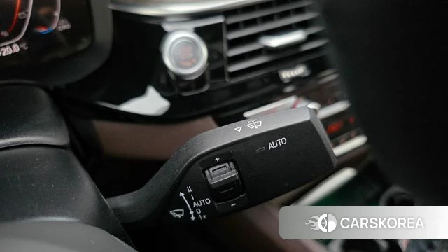 BMW 5 Series (G30) id 4179651 из Кореи 7