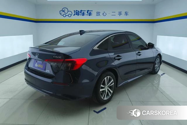 Honda Civic id 4182589 из Китая 7