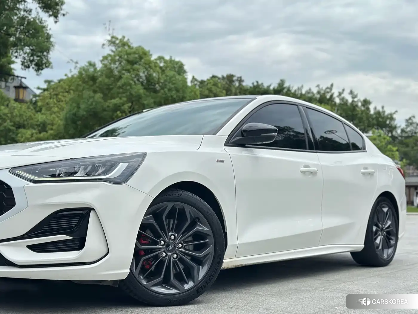 Ford Fox id 4655258 из Китая 7