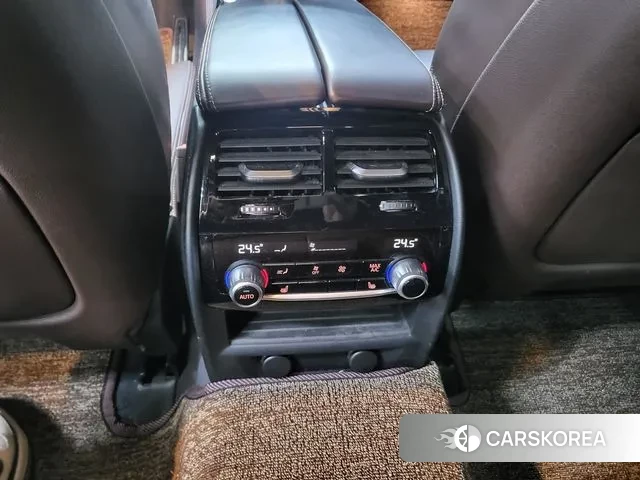 BMW 5 Series (G30) id 3695026 из Кореи 7