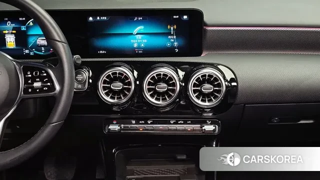 Mercedes-Benz A-Class W177 id 3764342 из Кореи 7