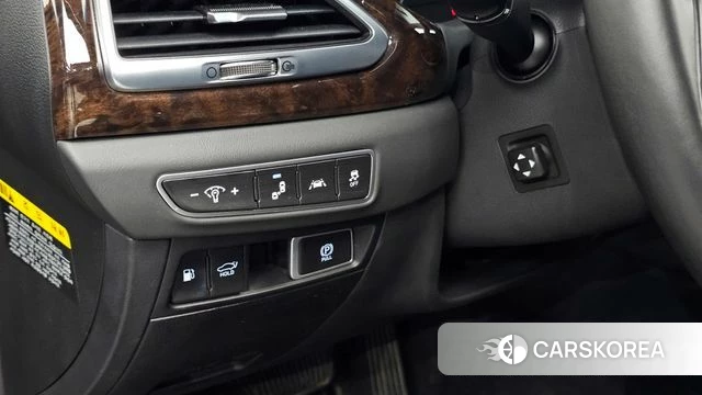 Genesis G90 id 4019984 из Кореи 7