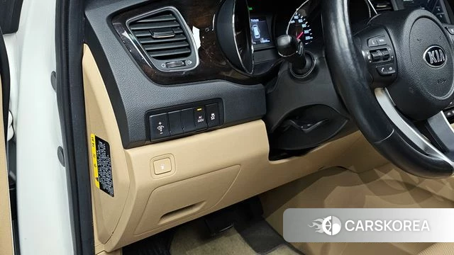 Kia The New Carnival id 3905399 из Кореи 7