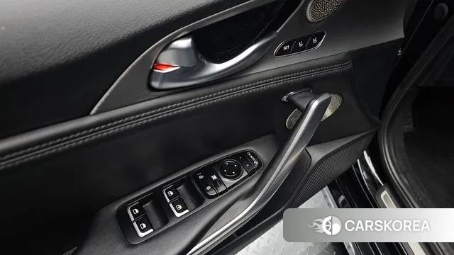 Kia Stinger id 3547597 из Кореи 7