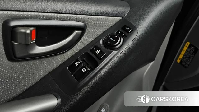 Hyundai The New Grand Starex id 3904857 из Кореи 7