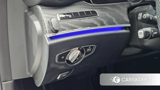 Mercedes-Benz E-Class W213 id 4882667 из Кореи 7