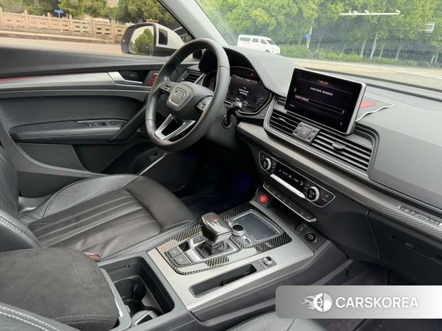 Audi Q5L id 4272942 из Китая 7