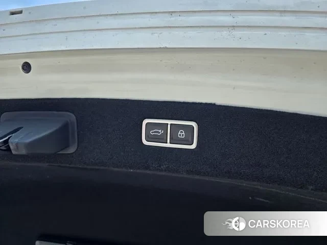 Genesis G90 (RS4) id 2979058 из Кореи 7