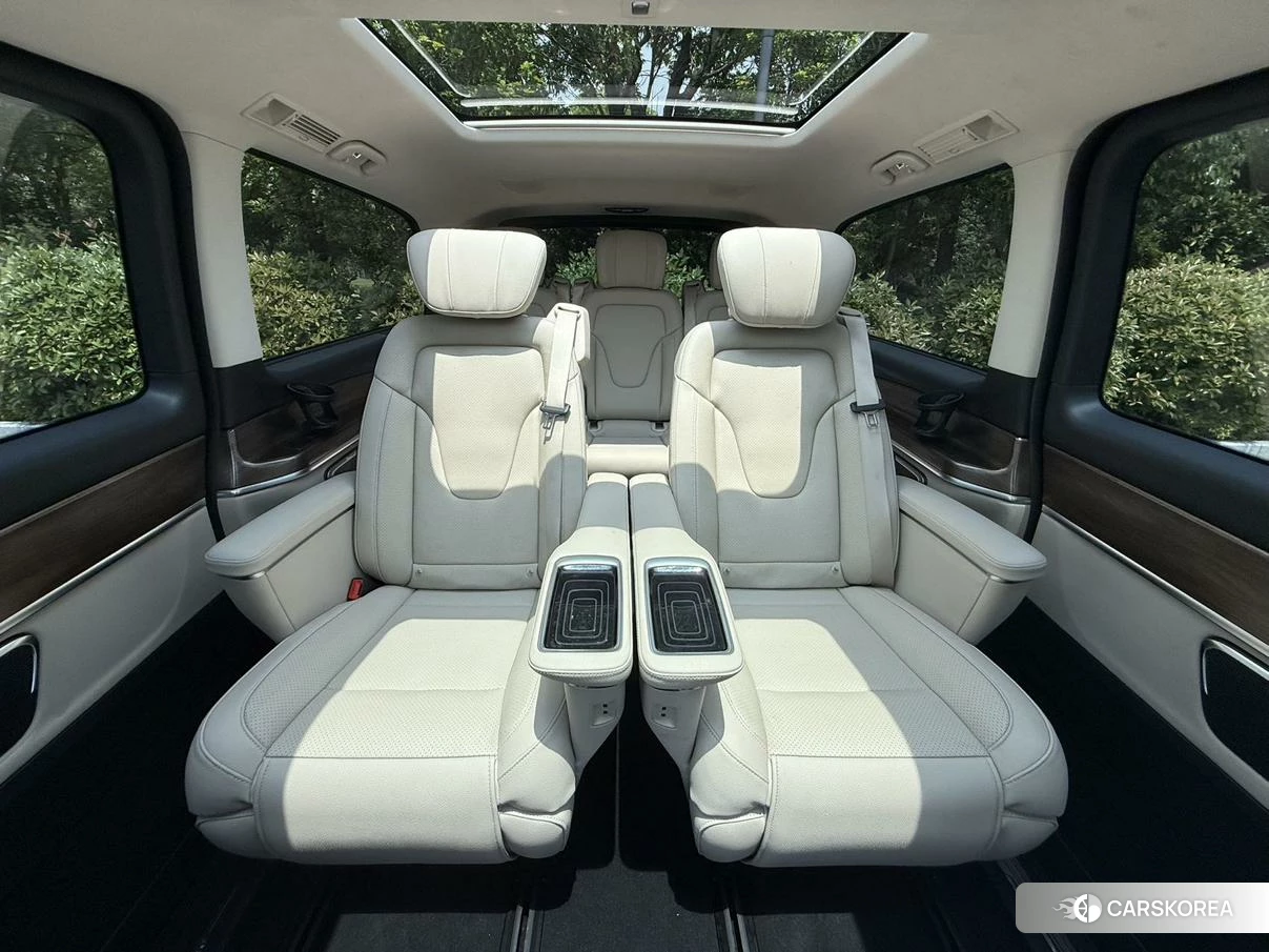 Mercedes-Benz V-class id 4473823 из Китая 7