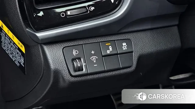 Kia Stonic id 3703679 из Кореи 7