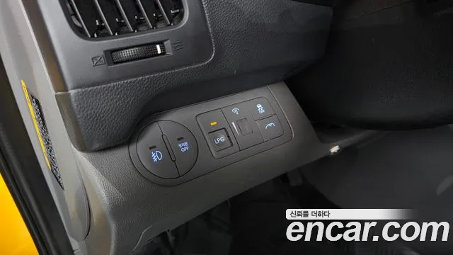 Hyundai The New Grand Starex id 2449759 из Кореи 7