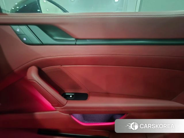 Porsche 911(992) id 4280920 из Кореи 7