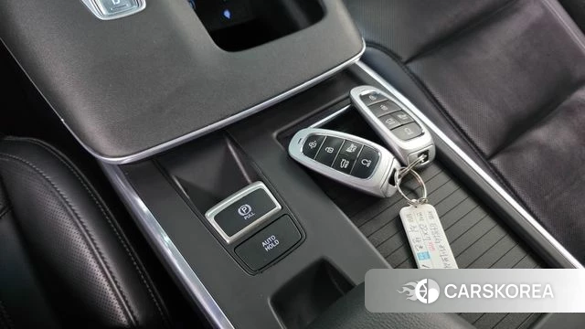 Hyundai The New Grandeur IG Hybrid id 4716204 из Кореи 7