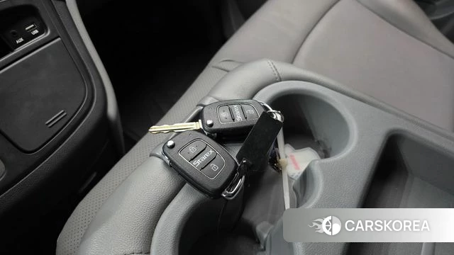 Hyundai The New Grand Starex id 4594456 из Кореи 7