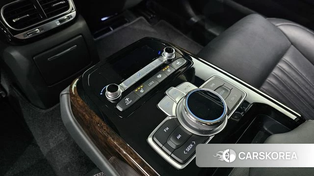 Genesis G90 id 4604308 из Кореи 7
