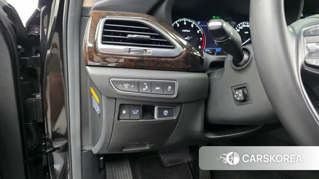 Genesis G90 id 4424627 из Кореи 7