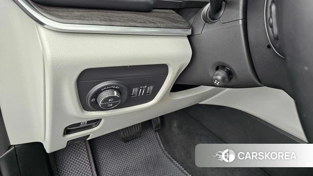 Jeep Grand Cherokee (WL) id 4656578 из Кореи 7