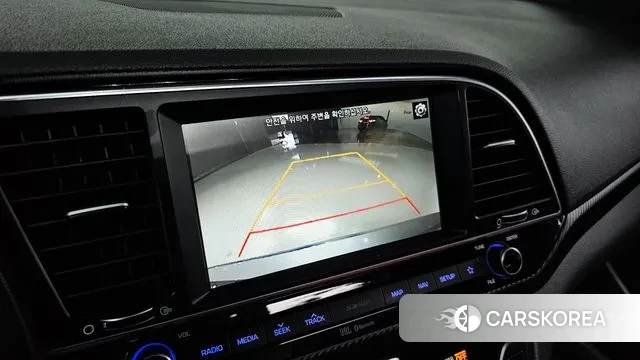 Hyundai Avante AD id 3761448 из Кореи 7