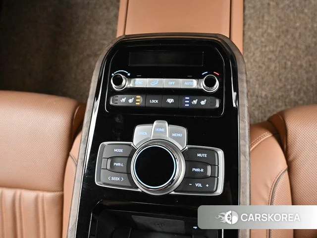 Genesis G90 id 4283949 из Кореи 7