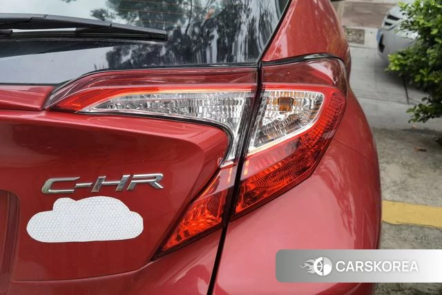 Toyota C-HR id 4336345 из Китая 7