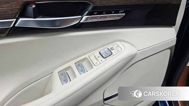 Genesis G90 id 4625669 из Кореи 7