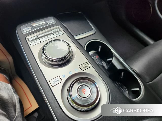 Genesis GV70 id 4764355 из Кореи 7