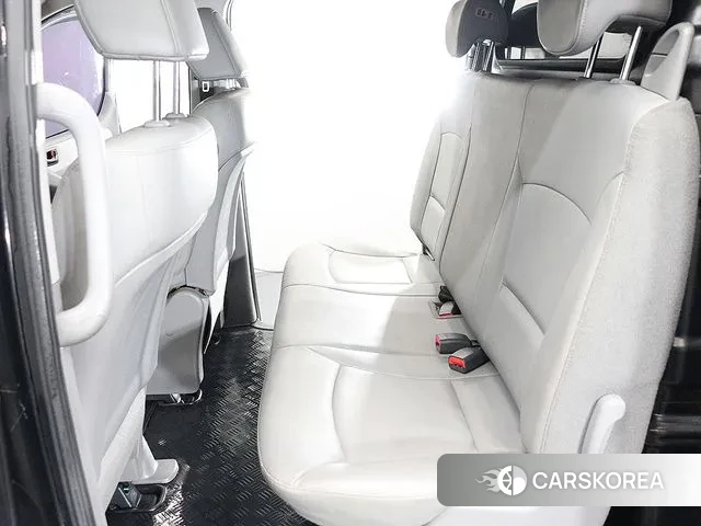 Hyundai The New Grand Starex id 3773307 из Кореи 7