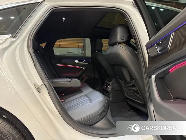 Audi A6 (C8) id 3426463 из Кореи 7