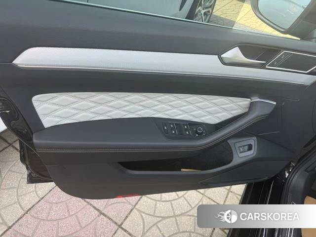 Volkswagen Magotan id 4291439 из Китая 7