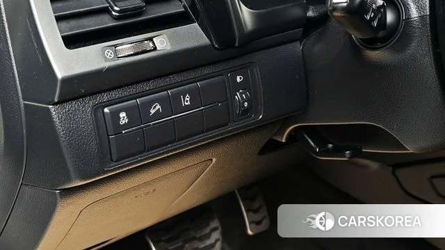 Ssangyong The New Rexton Sports Cannes id 4389484 из Кореи 7