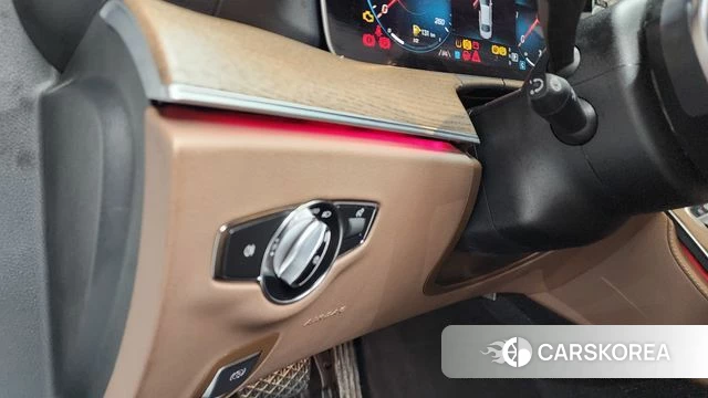 Mercedes-Benz E-Class W213 id 4443128 из Кореи 7