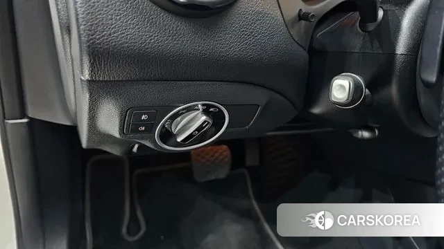 Mercedes-Benz GLA-Class X156 id 3464756 из Кореи 7