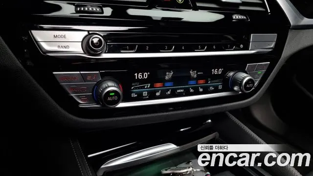 BMW 5 Series (G30) id 2731699 из Кореи 7