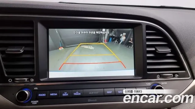 Hyundai Avante AD id 2933015 из Кореи 7