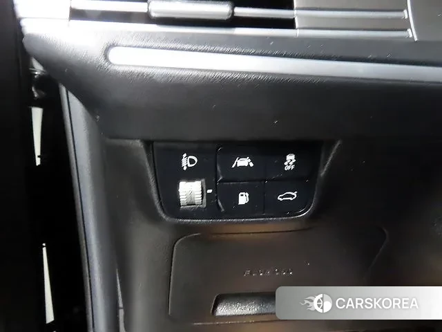 Hyundai The New Grandeur IG id 3095321 из Кореи 7