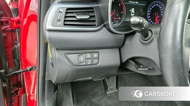 Genesis G70 id 3583456 из Кореи 7