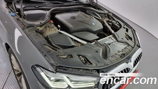 BMW 5 Series (G30) id 2664399 из Кореи 7