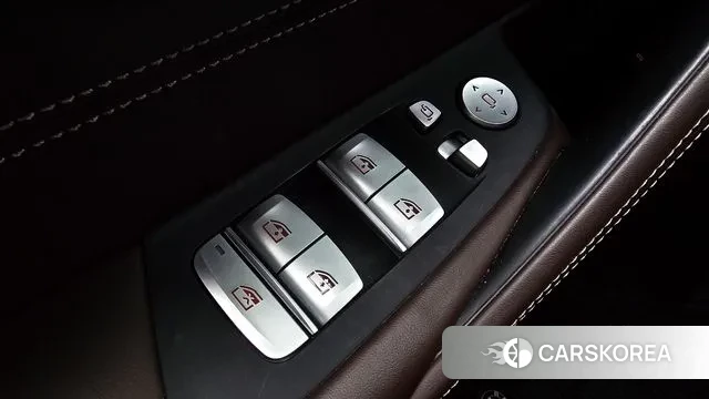 BMW 5 Series (G30) id 3514829 из Кореи 7