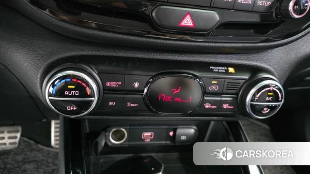 Kia Soul Booster EV id 4250763 из Кореи 7