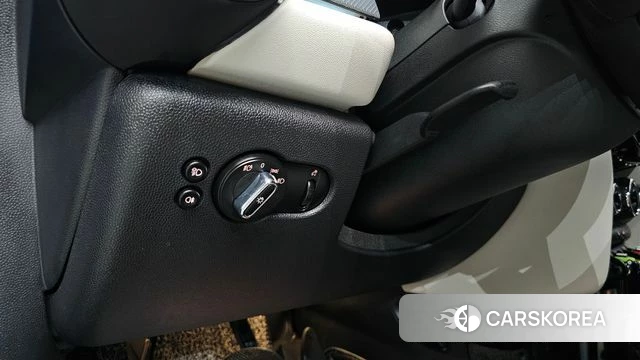 Mini Cooper Electric id 4871986 из Кореи 7